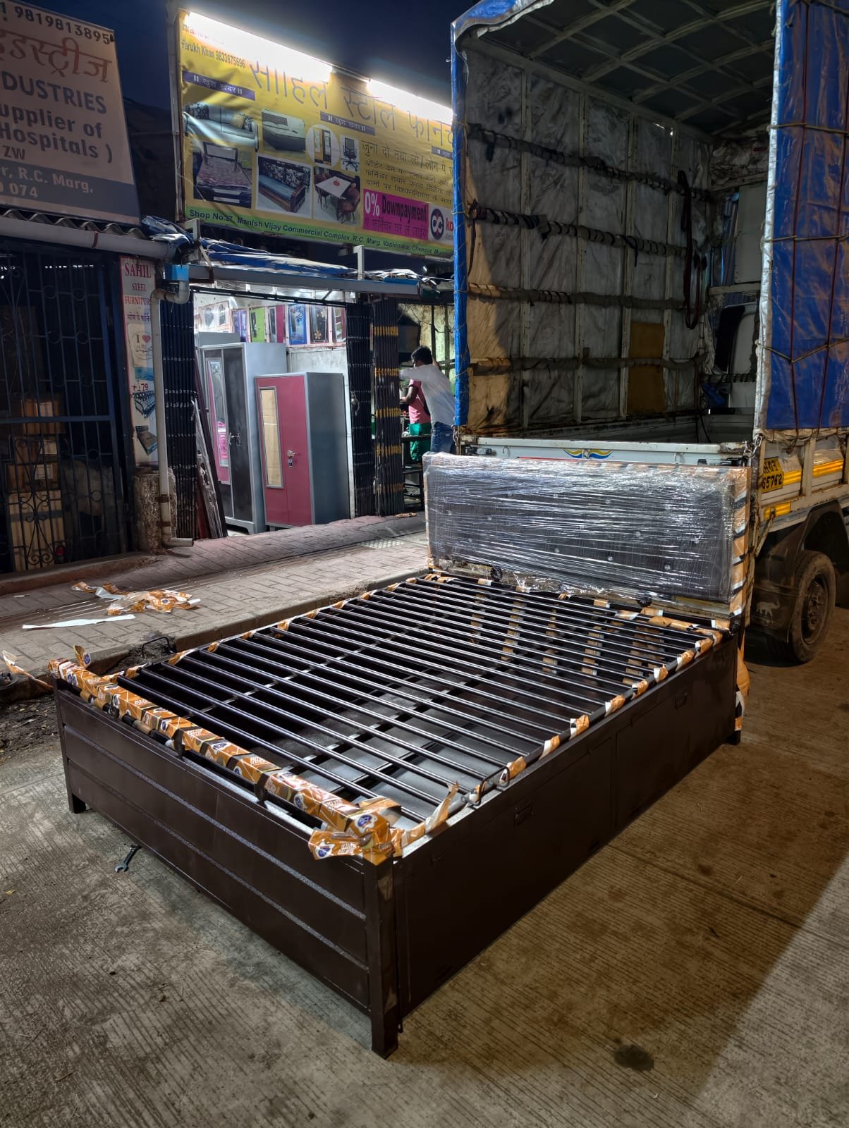 King Size Heavy-Duty Steel Metal Bed