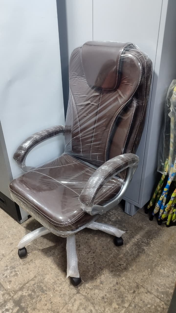 Velvet Upholstered Luxury Accent Armchair